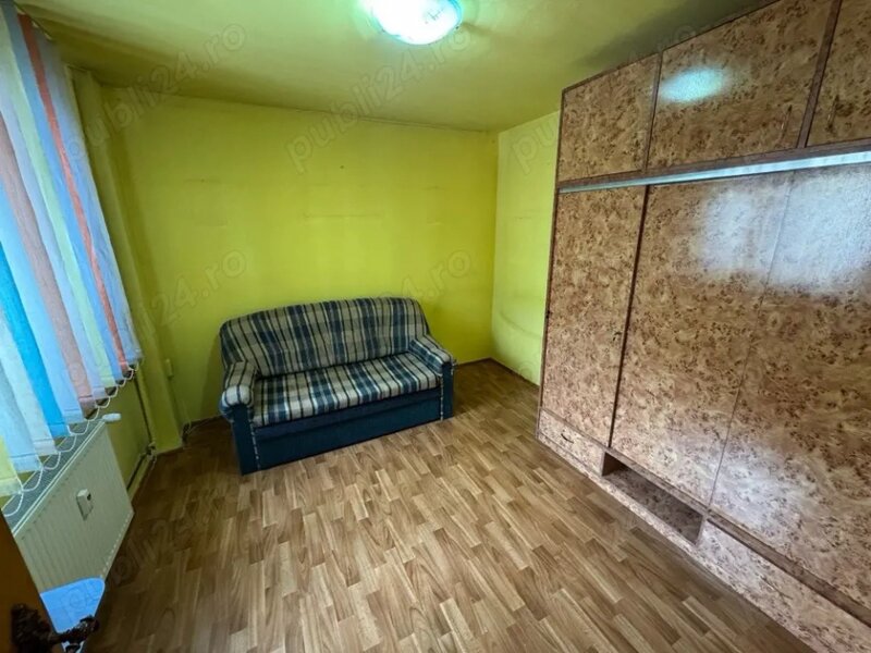 Rahova Margeanului, vand apartament 2 camere cf. 1 decomandat.